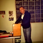 Francis à son bureau en 1976 - Photo Francis Delafosse
