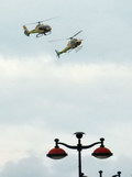 Deux hélicoptères venus saluer la mémoire de Jean Boulet - Photo © Daniel Liron