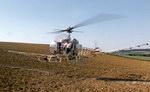 Pulvérisation en Bell 47 - Photo collection JMP