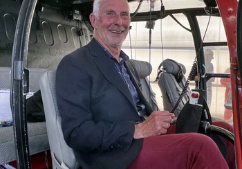 Noël Rivière ancien mécanicien d'équipage à bord de l'Alouette III aux 60 ans de la Base d'Annecy, le 23 mai 2025 - Photo DR l'Essor Savoyard