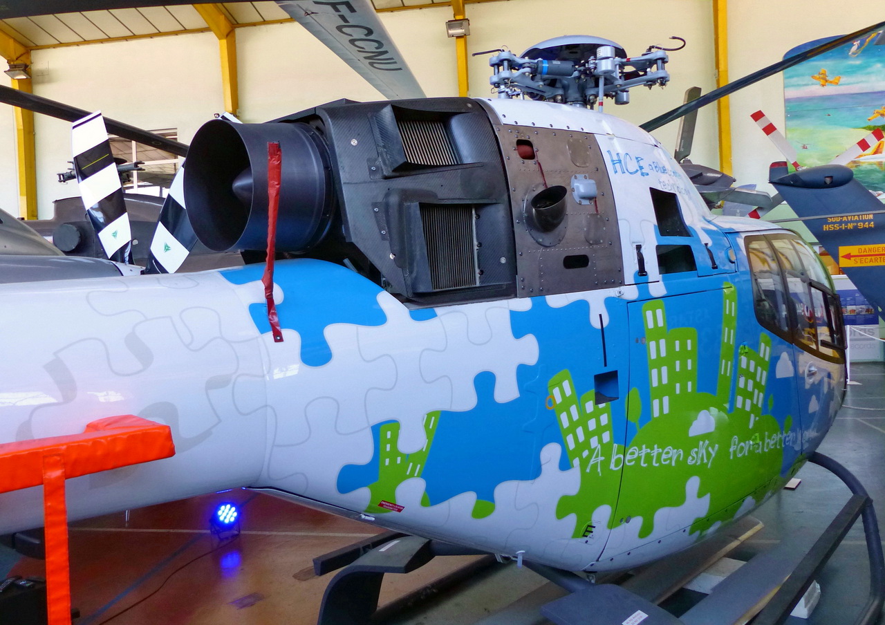 Un hélicoptère "diesel" au Musée de l'Aviation de SaintVictoret