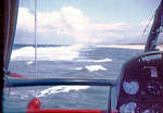 Survol de l'océan en Alouette II - Photo © F. Delafosse