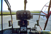 Vue depuis le cockpit de l'Alouette 3 F-ZBDQ Sécurité civile stationnée sur la Base de Nice en février 1984 - Photo D. Saint-Sanvain