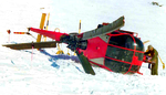 Le 1er janvier 1976, lors d'un secours en montagne et suite à une fausse manœuvre lors de l'embarquement, l'Alouette III de la Sécurité civile F-ZBAI Dragon 38 se renverse sur le Glacier Sarenne situé au-dessus de l'Alpe d'Huez (38). Pas de blessés - Équipage : Alfred Leplus (Pilote) et Michel Lamousse (MSS).- Photo DR collection Marc Leplus