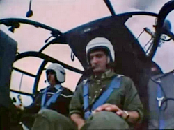 L'équipage aux commandes de Bravo Lima en 1974 - Photo DR