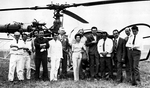 L'équipe pose devant le Lama F-BPXS après le record d'altitude le 21 juin 1972 - Photo DR