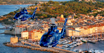 Après avoir déposé leurs passagers, les hélicoptères Dauphin EC 155 F-GVGT et F-HVAA reprennent leur ballet au-dessus de Saint-Tropez - Photo © DR Héli Sécurité