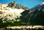 Les Praz de Chamonix et le village des Bois avec sa DZ des Bois, base de l'Alouette III Dragon 74 - Photo DR carte postale