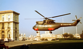 SA330B Puma AZE (EAALAT) en vol au Palais du Pharo - Marseille le.20-09-1985 - Arrivée de L. Fabius - Photo © Daniel Liron_170