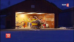 L'hélicoptère est mis au chaud pour la nuit - Photo France 2