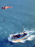 Intervention avec l'Alouette 3 F-ZBBC pour un secours sur chalutier en mer du Nord - Photo collection F. Delafosse