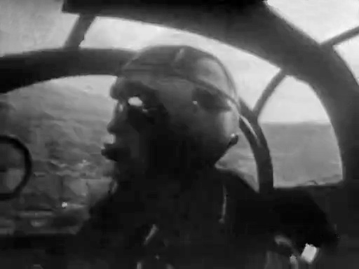 René Romet Pilote Instructeur sur Alouette 2 BVU en vol reportage JT 17 avril 1968 - Photo DR INA