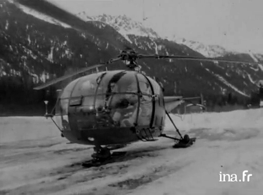 L'Alouette 3 F-MJBF de la Gendarmerie se pose sur la DZ - Photo INA