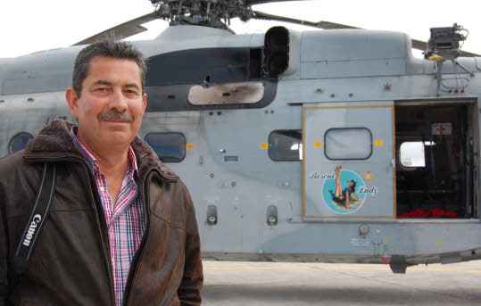 « Là-dedans, vous êtes un surhomme ! », confie Didier Gusmini, alias « M.Super-Frelon » avec 3.500heures au compteur - Photo Thierry Dilasser