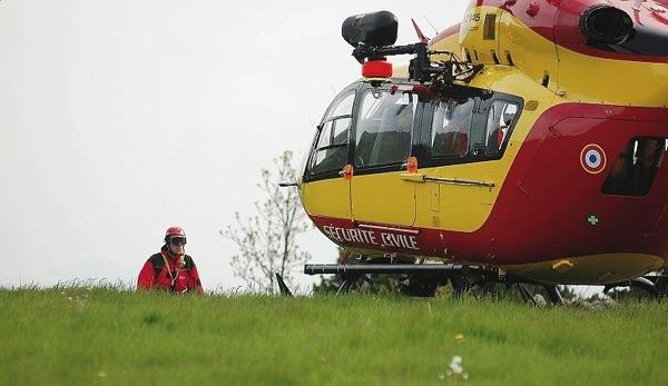 L'hélicoptère Dragon63 a été d'un grand secours / Photo Rémi Barbe
