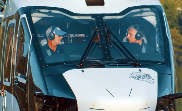 A gauche Fred NORTH et à droite Olivier GENSSE - Photo DR Airbus helicopters