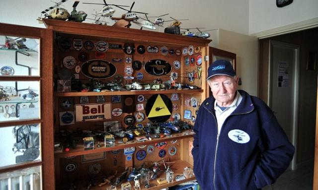 Jean-Marie Potelle, devant sa collection personnelle de modèles réduits - Photo © Thierry Gallaway