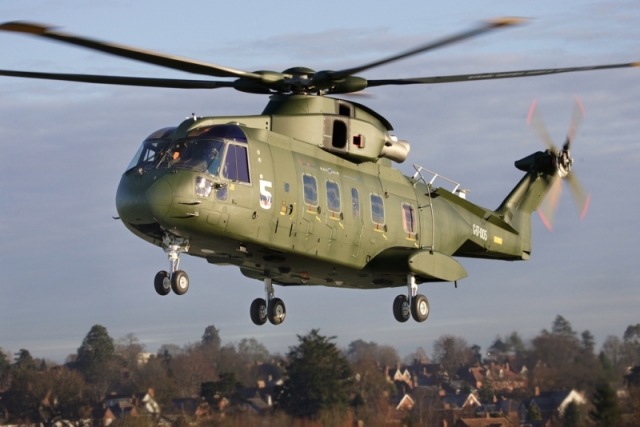 EH-101 avant transformation en VH-71