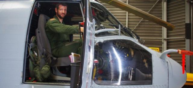 Nicolas Gross, copilote de l'hélicoptère EC-225 - Photo Célia Caradec