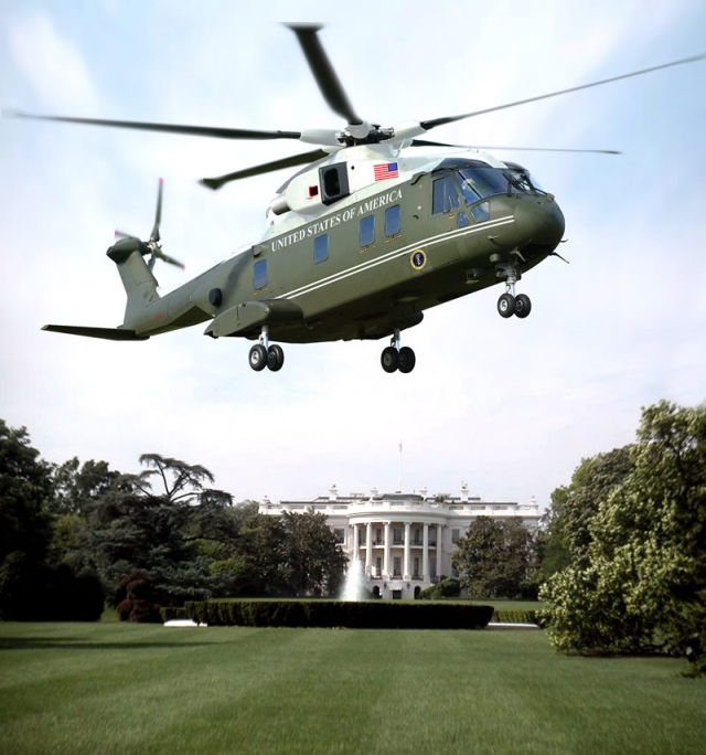 VH-71 en photo montage devant la Maison blanche