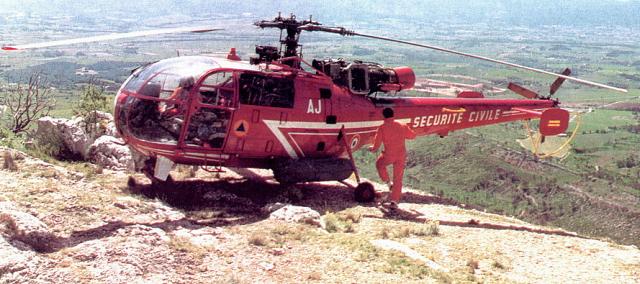 Alouette 3 F-ZBAJ Sécurité civile avec 2 lettres au-dessus de la double bande - Photo DR
