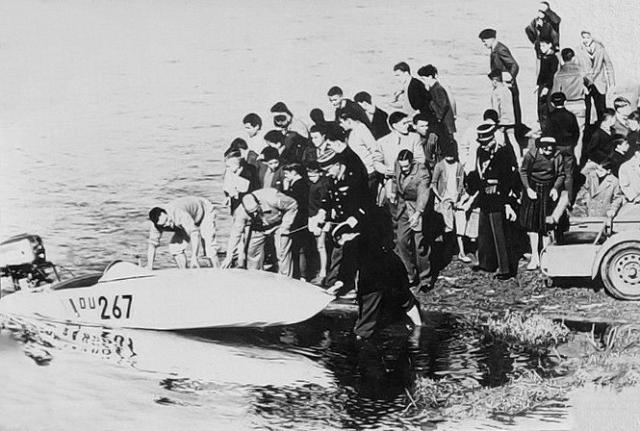 Mise à l'eau du bateau - Photo DR