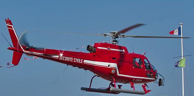 Décollage de l'AS 350 B2 F-ZBFD de la Sécurité civile - Photo DR