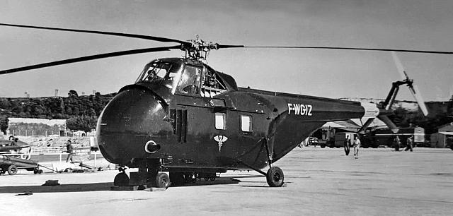 Sikorsky S-55 F-WGIZ sur la Base SNCASE a Marignane en 1952 - Photo DR SNCASE