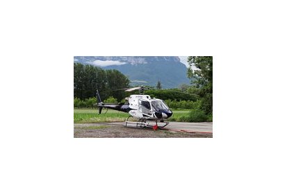 L'AS 350 sur sa DZ - Photo © Patrick Gisle