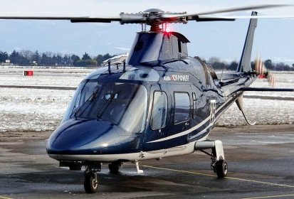Splendide le A109 Power ! - Photo © Patrick Gisle