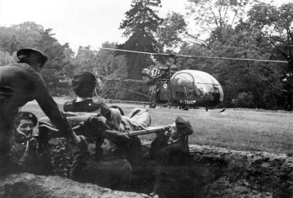 Alouette II F-ZBAE Protection civile lors d'une démonstration MEDEVAC (…)