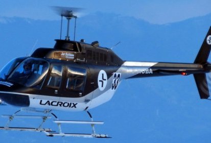 Le Bell 206 F-HUBA piloté par Grégory Carteron - Photo © Patrick (...)