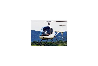 LH-212 en vol - Photo © Patrick Gisle