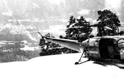 Alouette 3 F-MJBP posée dans la neige en Savoie - Photo DR