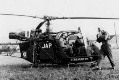 Alouette 2 F-MJAP gendarmerie posée avec équipage - Photo DR