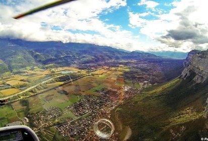 La vallée vers le sud. Lumbin au pied - © Patrick GISLE