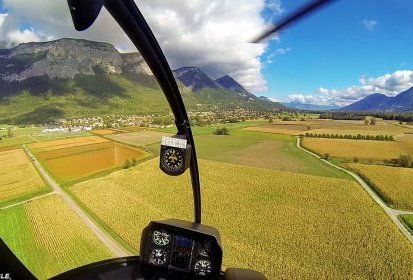Arrivée en patrouille vers le terrain ULM - © Patrick GISLE