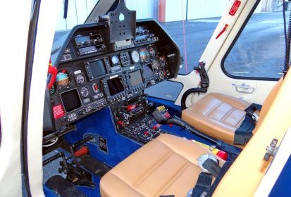 Cockpit de l'Agusta A109 Power - Photo © Patrick Gisle