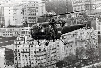 Alouette 3 F-MJAK gendarmerie tournage Peur sur la ville 1974 - Photo (...)