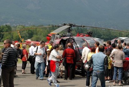 La Star, l'Alouette 3 "Alpha November" très entourée