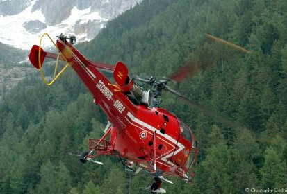 Les pilotes de la Sécurité civile d'Annecy sont très aguerris au vol (...)