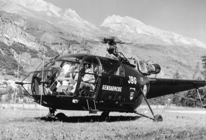 Alouette 3 F-MJBG Gendarmerie rotor tournant posée sur une DZ dans le massif (...)