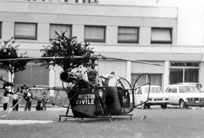 Alouette 2 F-ZBAF Protection civile fin des années 70 à l'Hôpital Poisy (…)