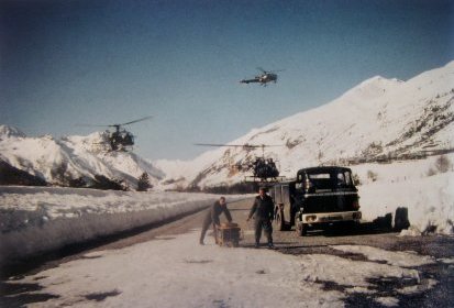 Stage montagne à Briançon pour les Gendarmes BELL 47, Alouette 2 et 3 - Photo (...)