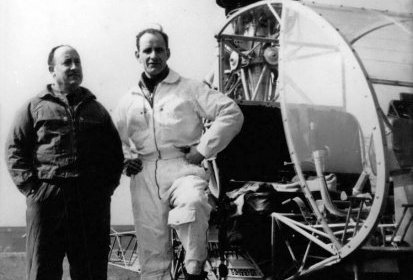 Jean Dabos en compagnie de l'ingénieur Jean Castagné lors du record (...)