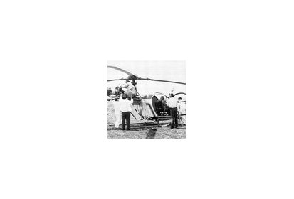 Lama F-BPXS - Photo © X - Collection JMP - En cas d'observation sur le (…)