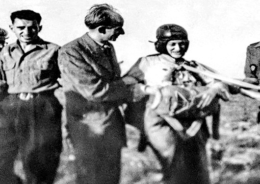 Valérie André parachutiste en 1948 - Photo DR