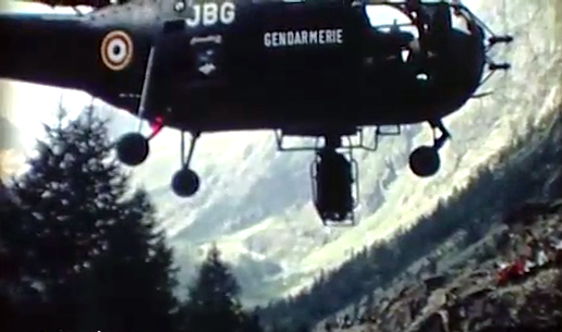Hélitreuillage chaise BARREL avec l'Alouette 3 F-MJBG gendarmerie durant l'été 1973 - Photo DR