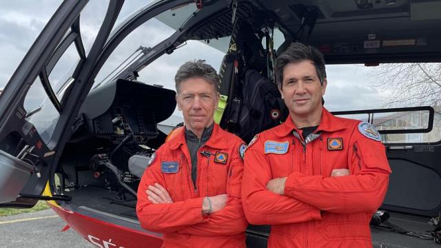 À gauche, Florian Dubar, mécanicien opérateur de bord (MOB° et à droite, le pilote Julien Benet - Photo DL