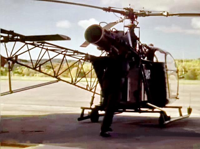 Alouette 2 F-MJAR SAG d'EGLETONS à ses débuts, en Septembre 1975 - Photo DR tirée du reportage de l'époque